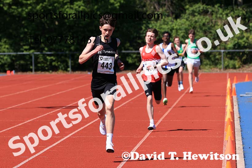 Mens under-17s 1500 metres 2025 North Eastern Track and Field Champs., Shildon, County Durham. Photo: David T. Hewitson/Sports for All Pics